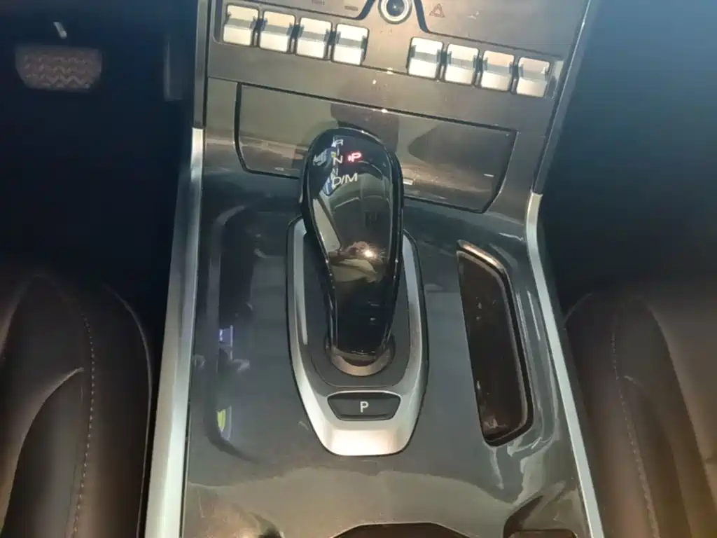 Фото 14 - Haval F5