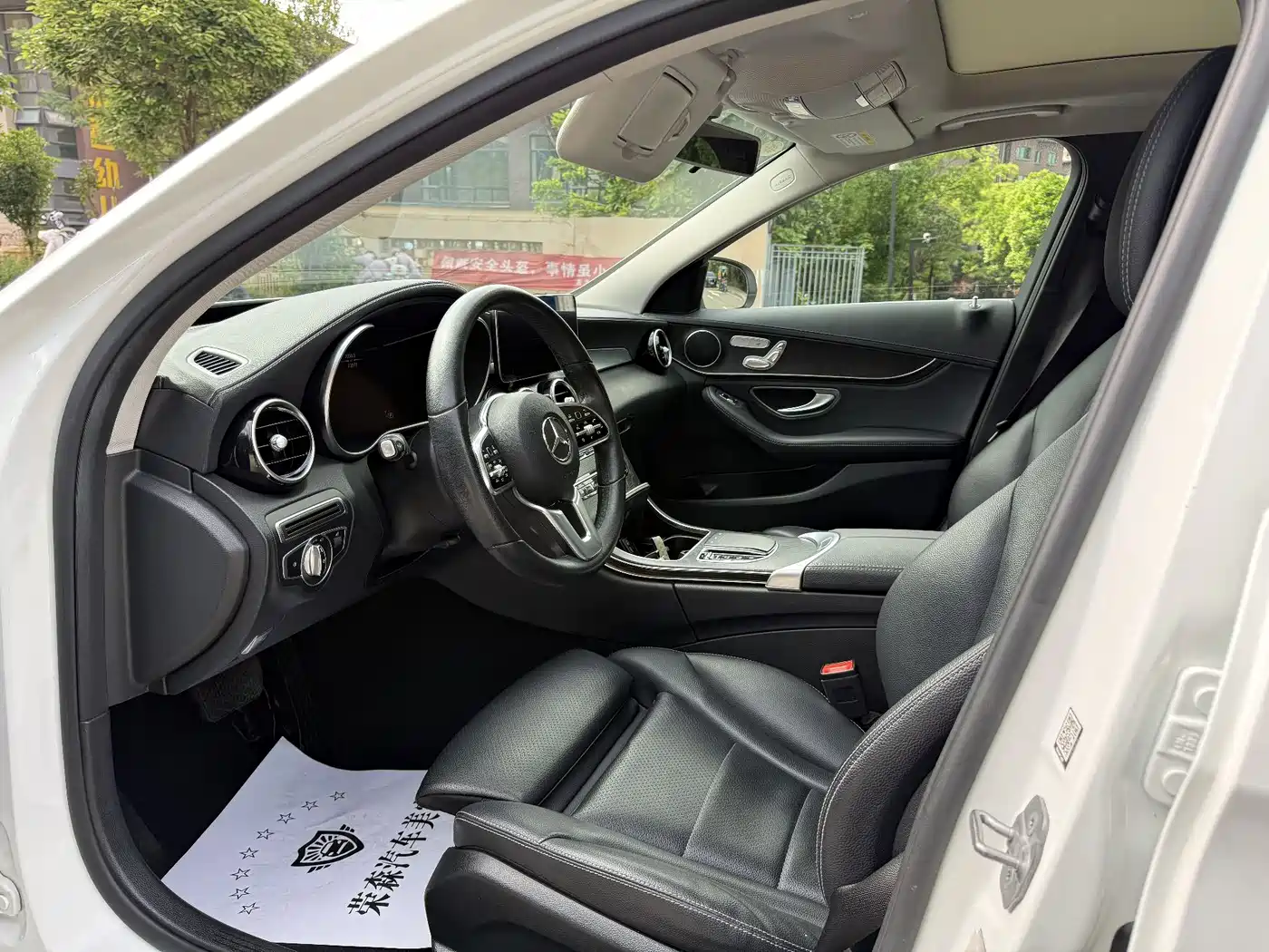 Mercedes-Benz C-Class 2019 Facelift C 260 L Sport фото 4