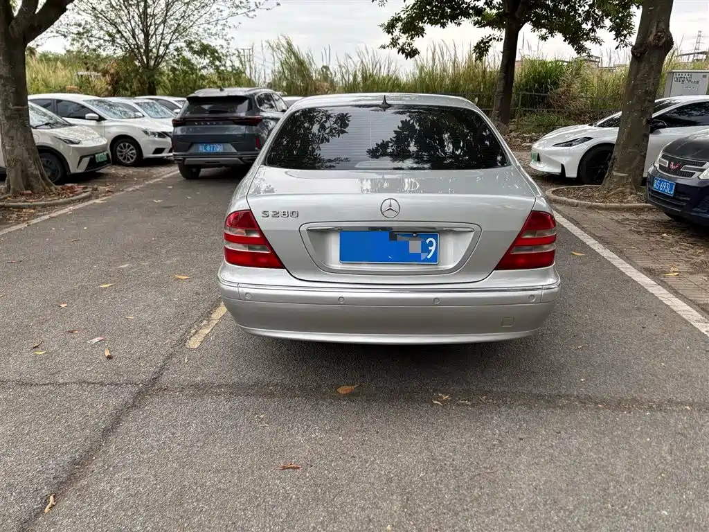 Mercedes-Benz S-Class фото 11