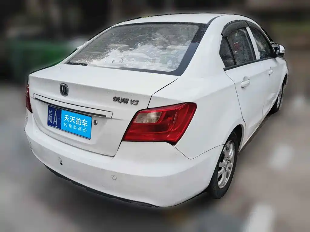 Changan Yuexiang V3 2014 2012 1.3L Manual Comfort (China V)