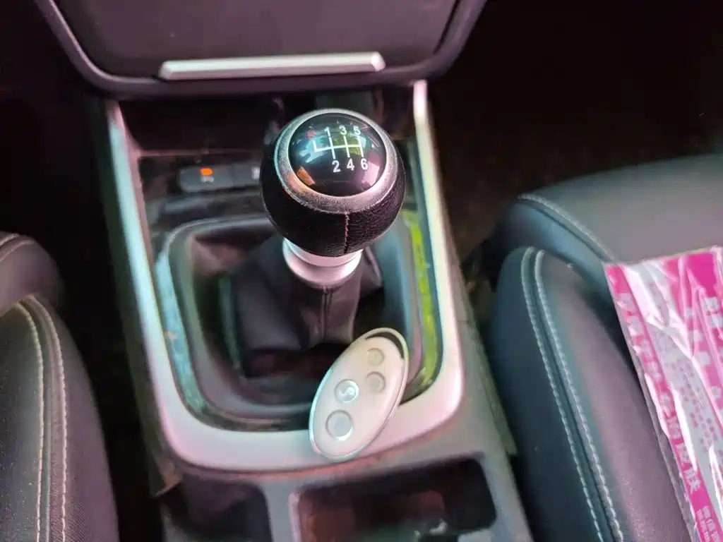 Фото 7 - BYD Song MAX