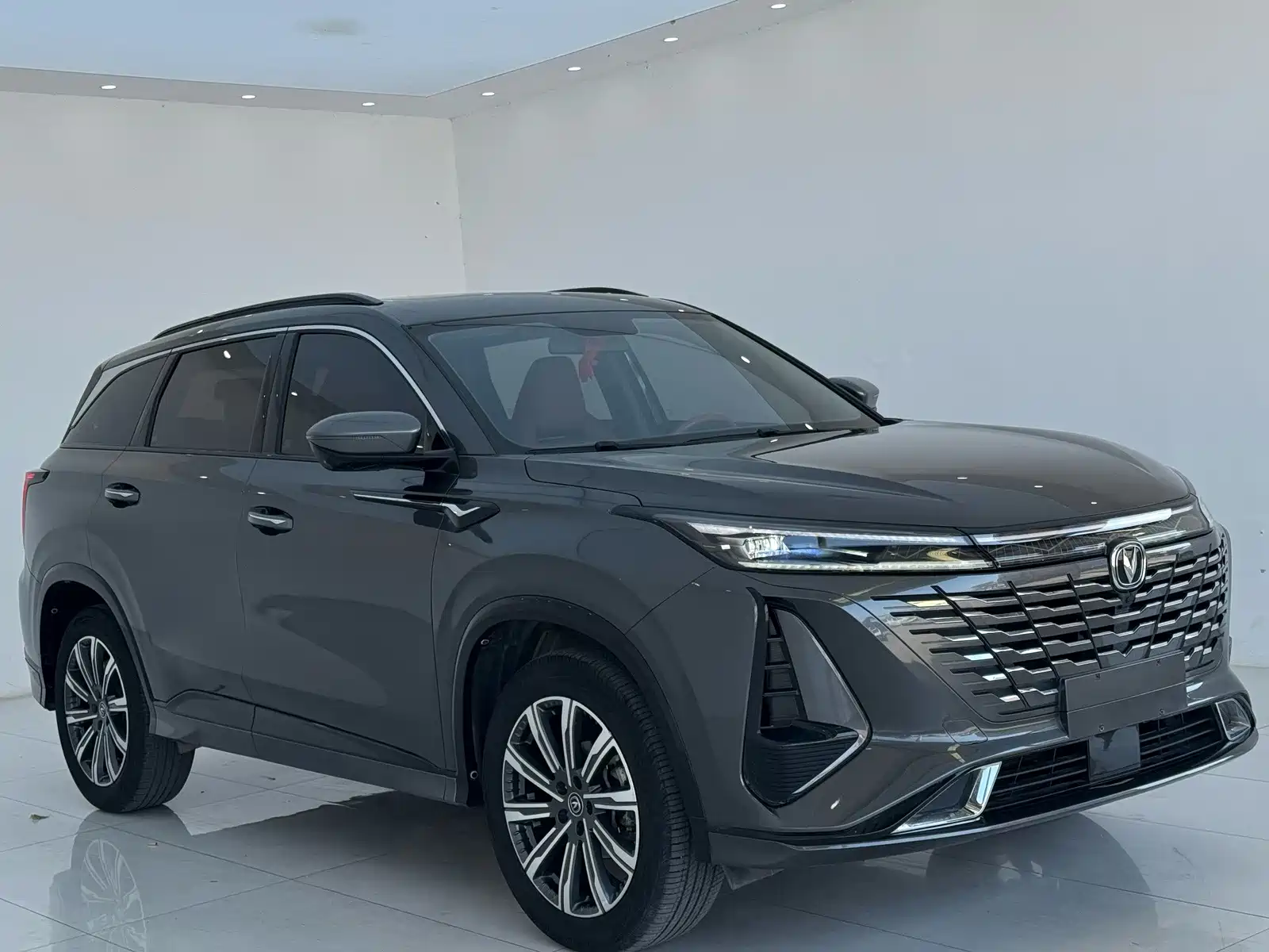 Фото 3 - Changan CS75 PLUS