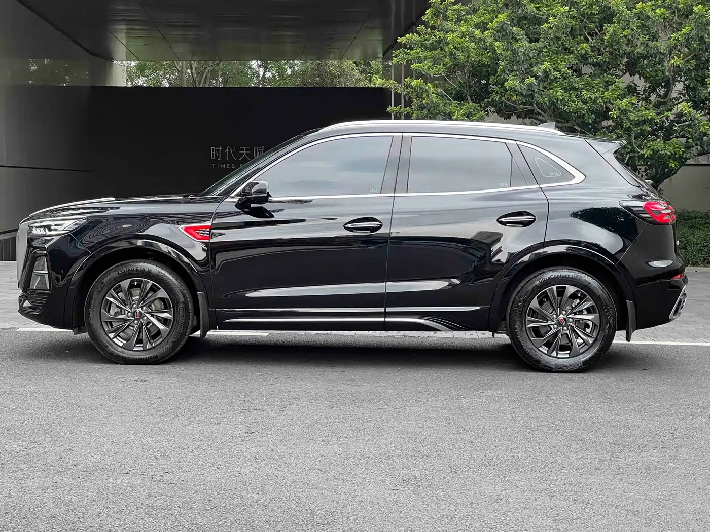 Hongqi HS5 2023 2.0T Flag Enjoy Pro Edition фото 9