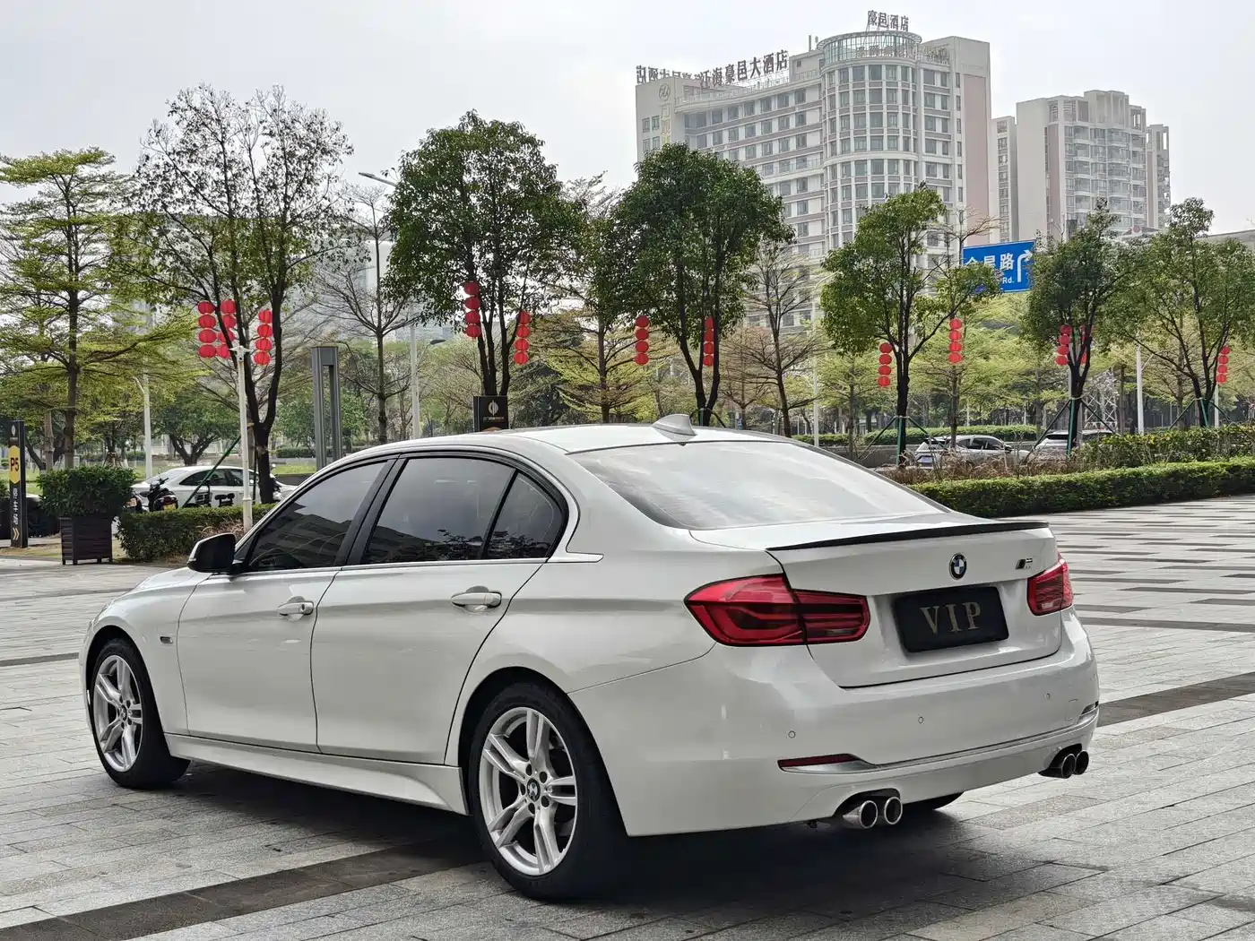 BMW 3 Series 2018 320Li Fashion Style фото 9