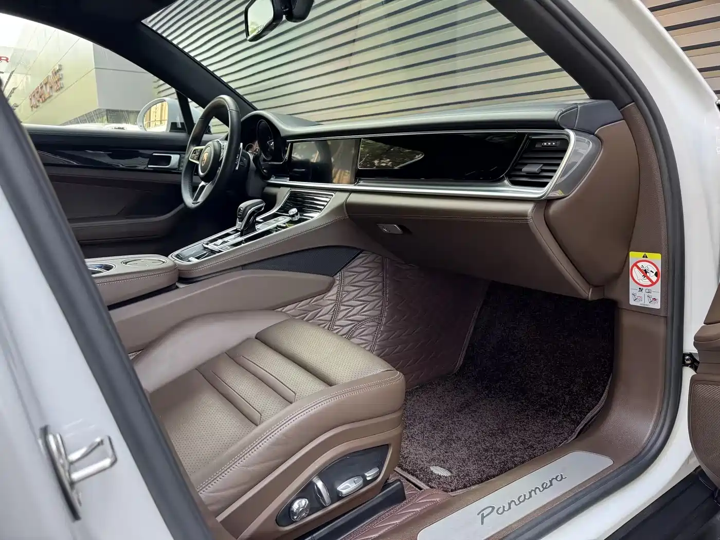 Porsche Panamera 2017 Panamera 3.0T фото 12