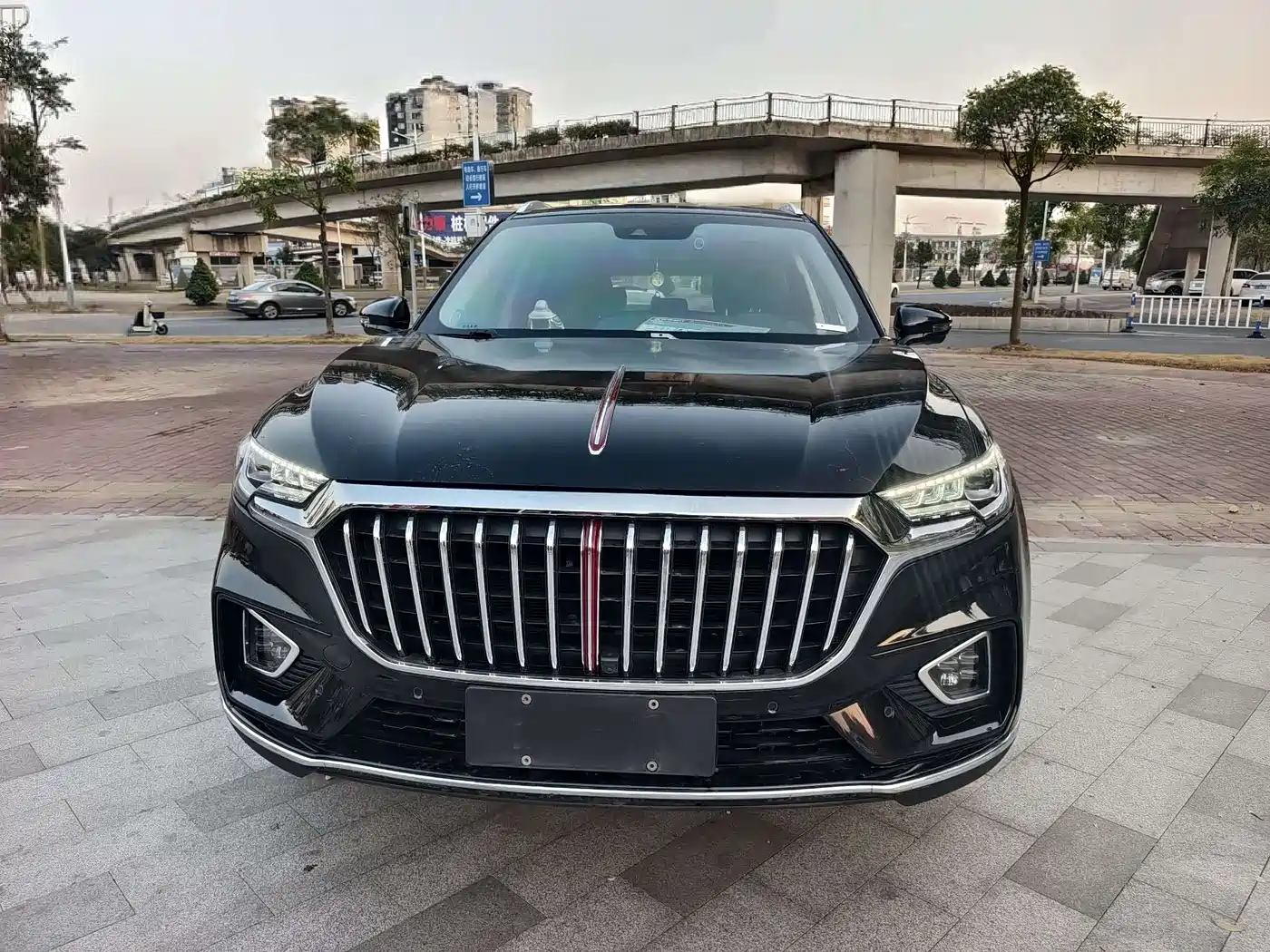 Hongqi HS5 2019 2.0T Smart Connect Enjoy Edition фото 2