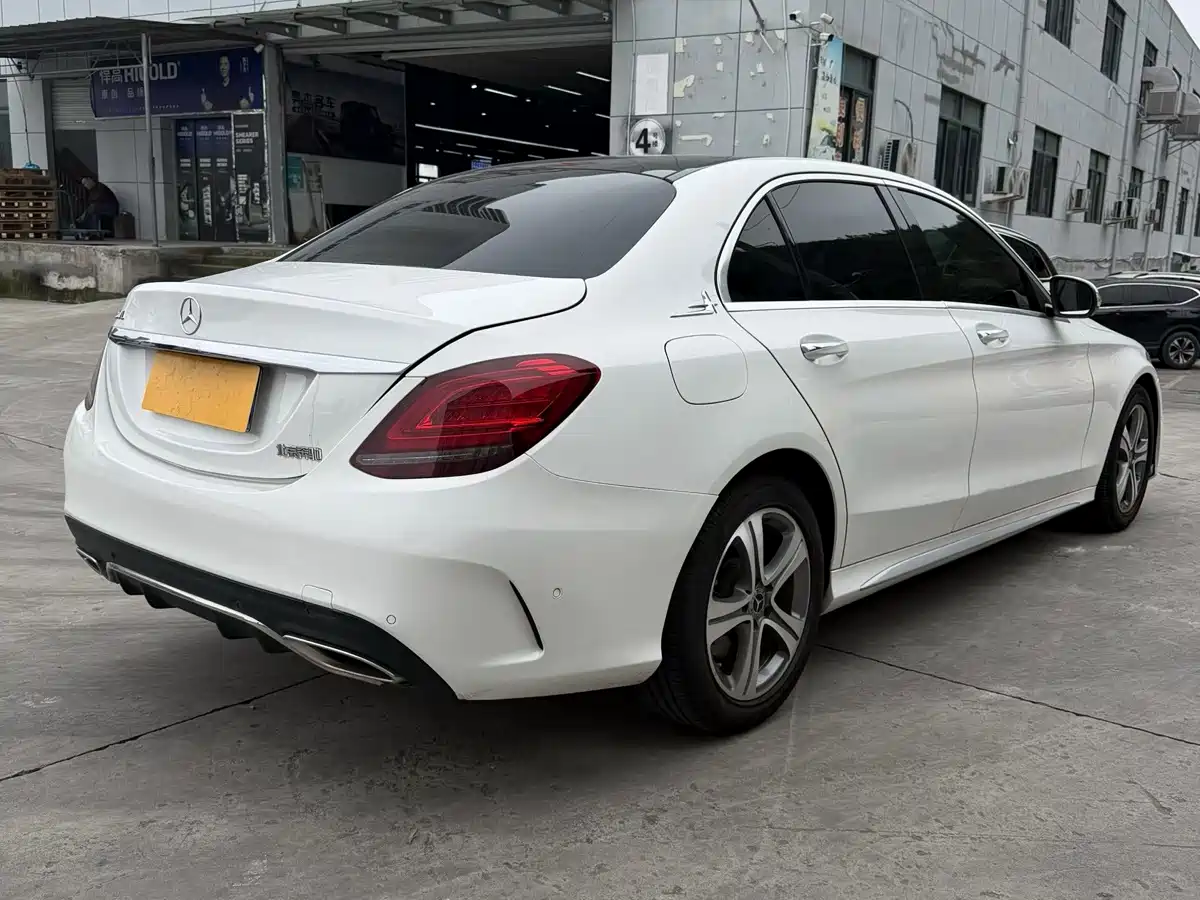 Mercedes-Benz C-Class 2020 C 260 L Sport фото 8