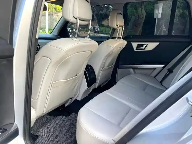 Mercedes-Benz GLK-Class 2013 GLK 300 4MATIC Dynamic фото 6