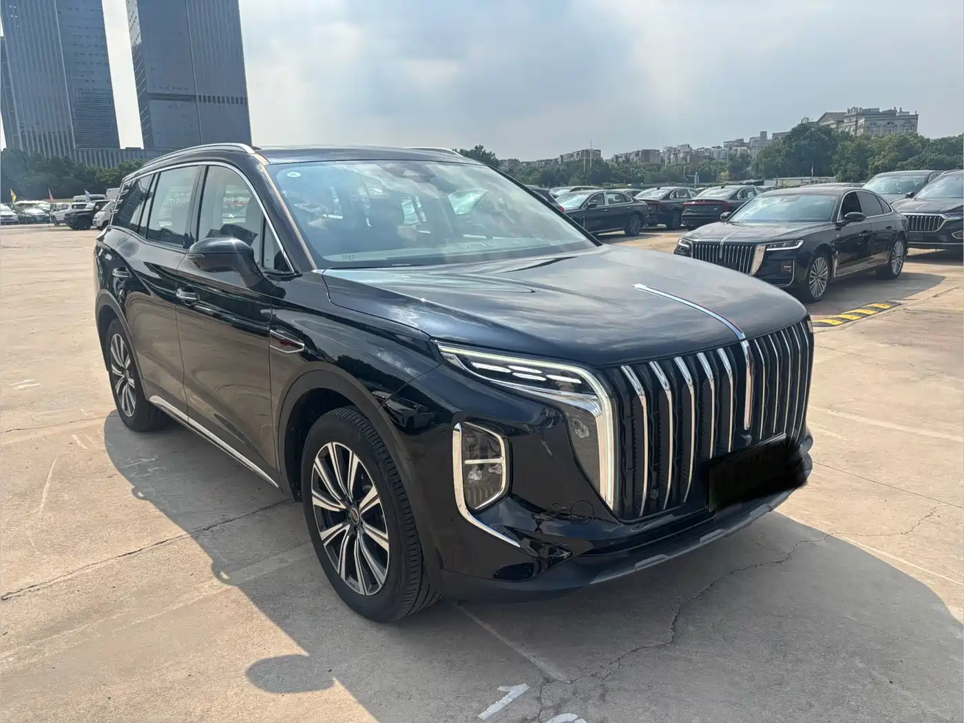 Hongqi HS7 PHEV 2025 2025 2.0T PHEV 4WD 6-Seater Commemorative Edition