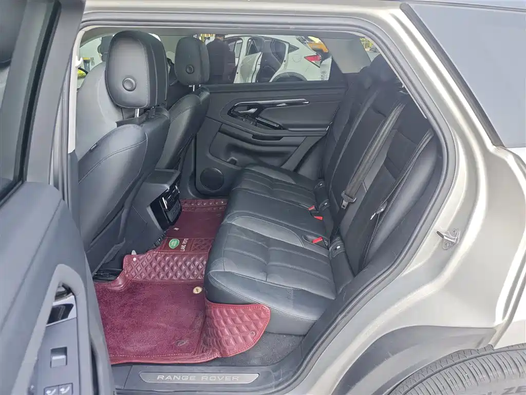 Photo 7 - Land Rover Range Rover Evoque