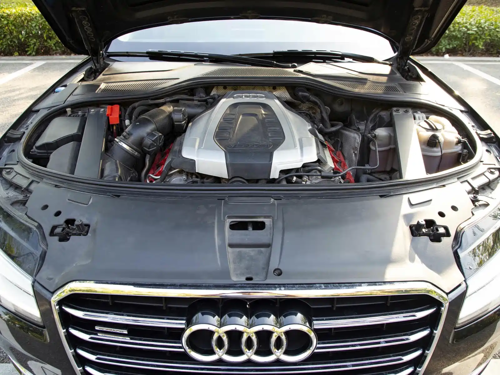 Photo 31 - Audi A8
