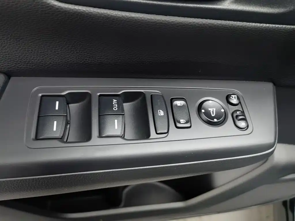 Honda Haoying 2025 2025 240TURBO FWD Luxury 5-Seater