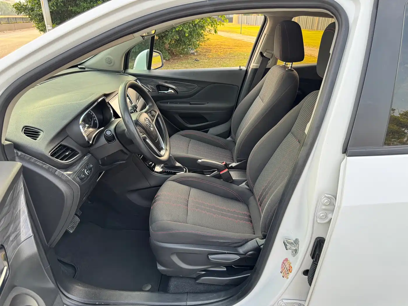 Photo 9 - Buick Encore