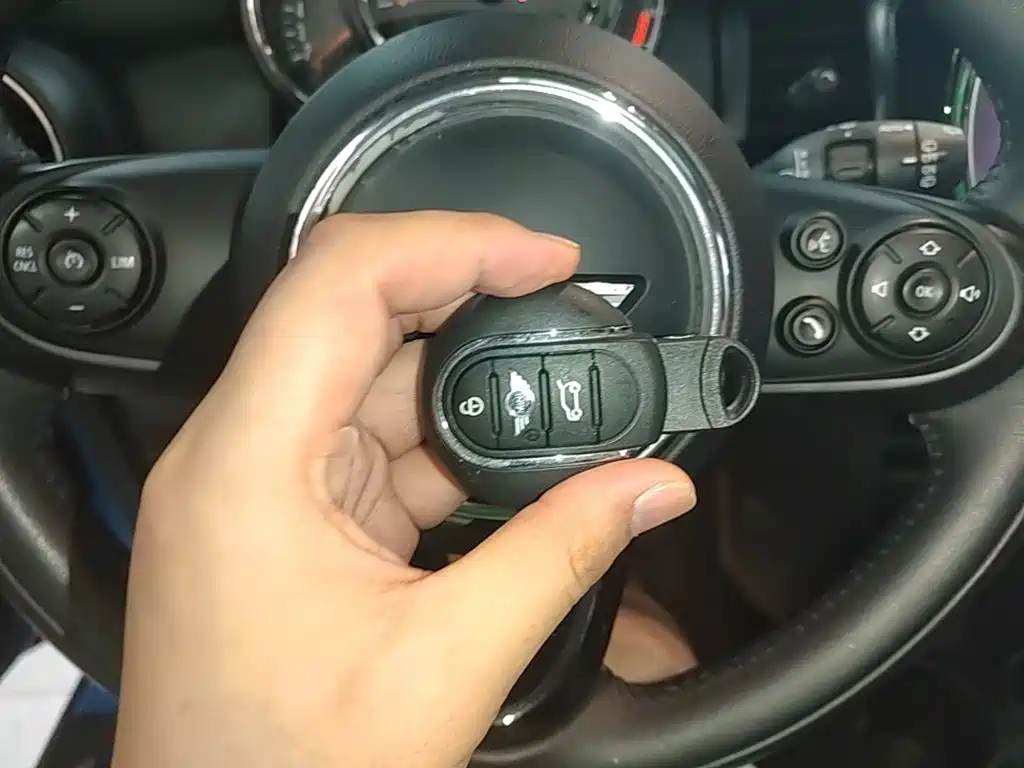 Фото 9 - MINI MINI
