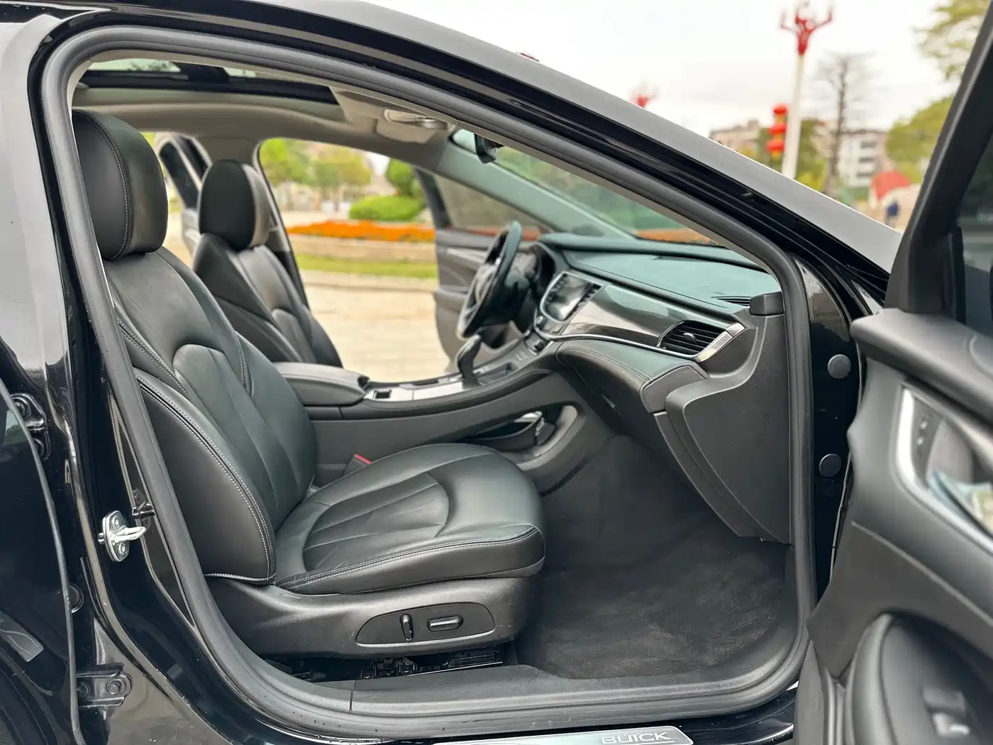 Buick LaCrosse 2021 652T Luxury Edition фото 12