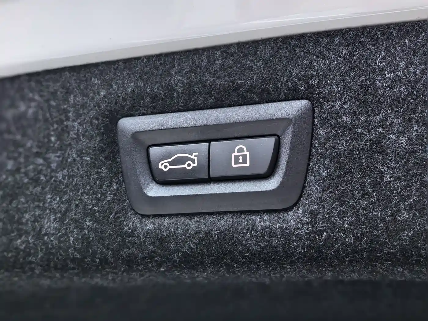 BMW 5 Series 2022 530Li Exclusive M Sport Package фото 30