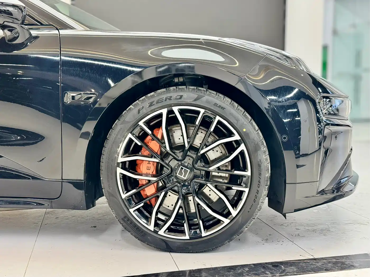 ZEEKR EXTREME KRYPTON 001