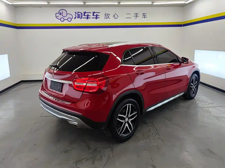Mercedes-Benz GLA 2016 GLA 200 Fashion фото 3