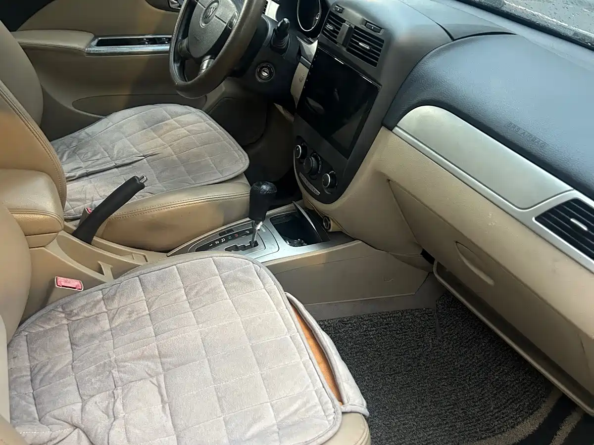 Buick Excelle 2012 2011 1.6LX-AT