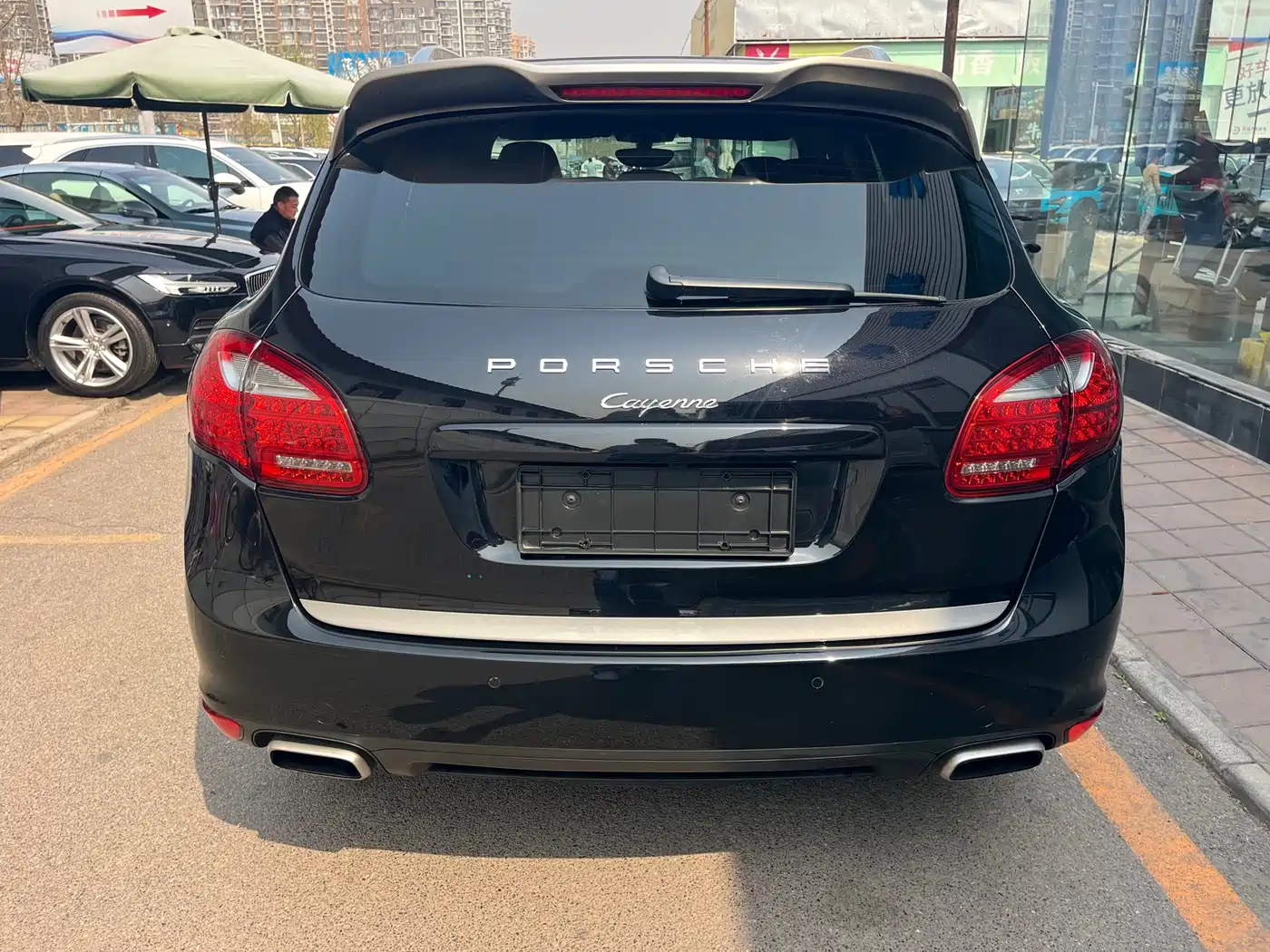 Porsche Cayenne 2014 Cayenne Platinum Edition 3.0T фото 3