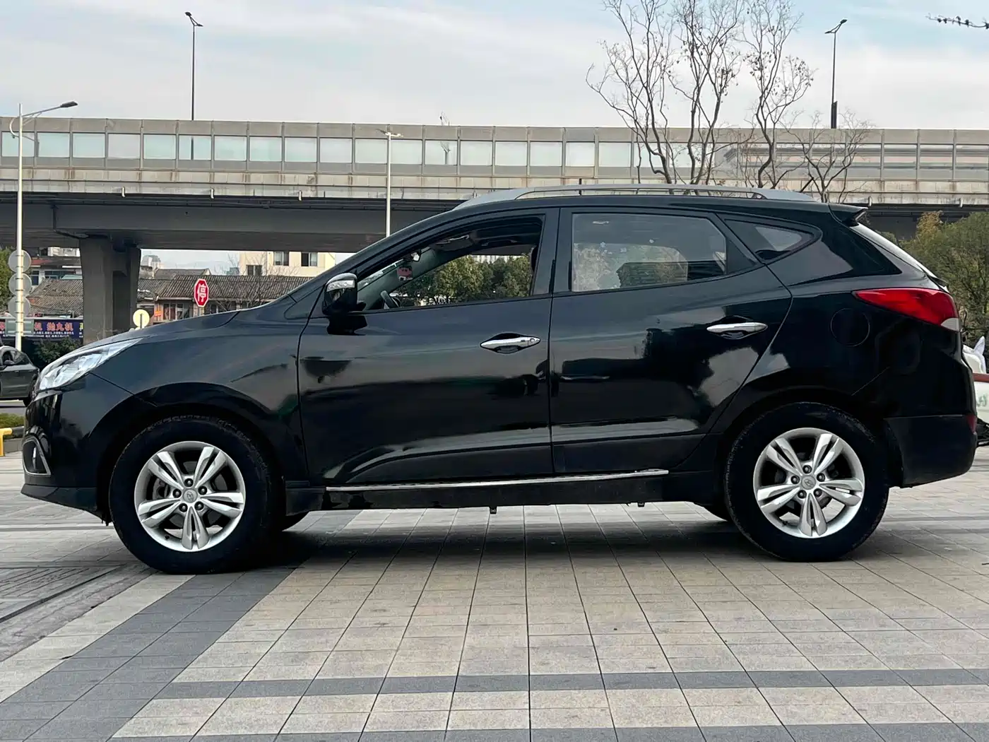 Hyundai Beijing Hyundai ix35 2012 2.0L Automatic 2WD GLS Elite фото 8