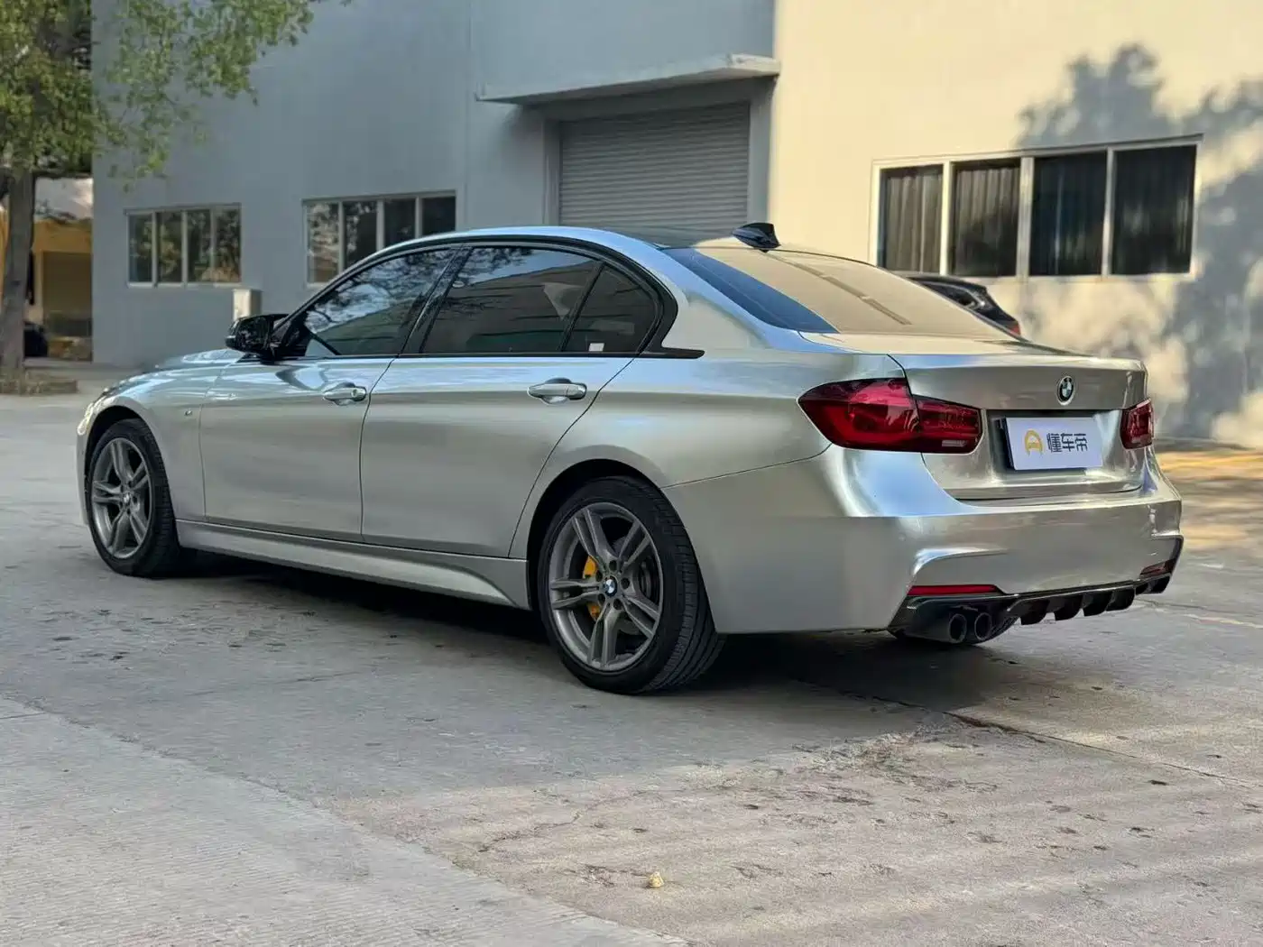 BMW 3 Series 2019 320Li M Sport Black Night Edition фото 6
