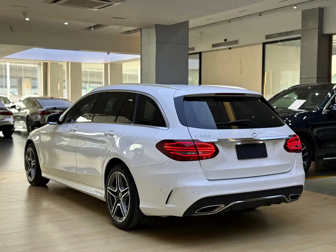 Mercedes-Benz C-Class (Import) 2019 C 260 Estate фото 10