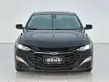 Photo 2 - Chevrolet Malibu XL
