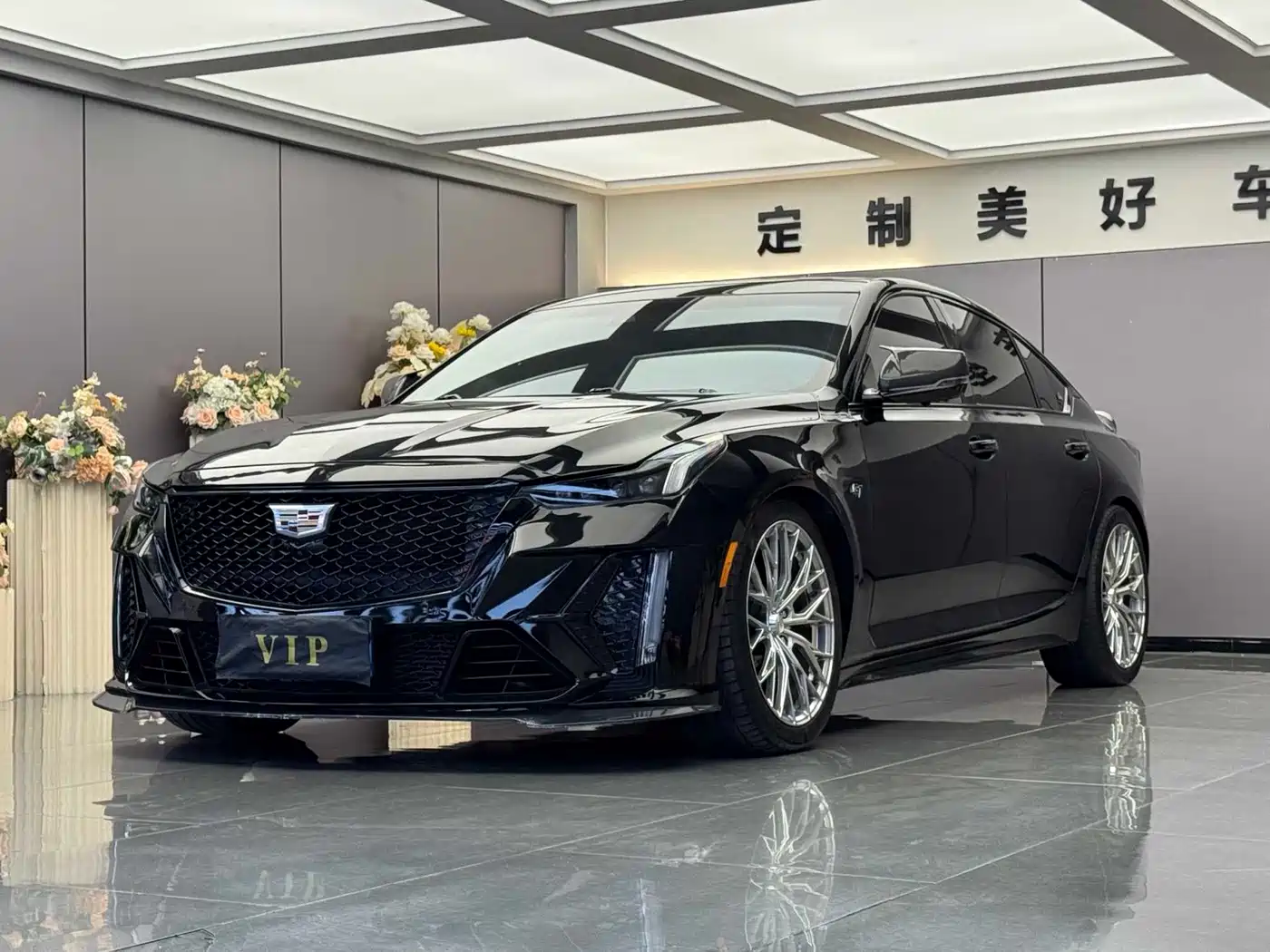 Cadillac CT5 2023 — пригон из Китая