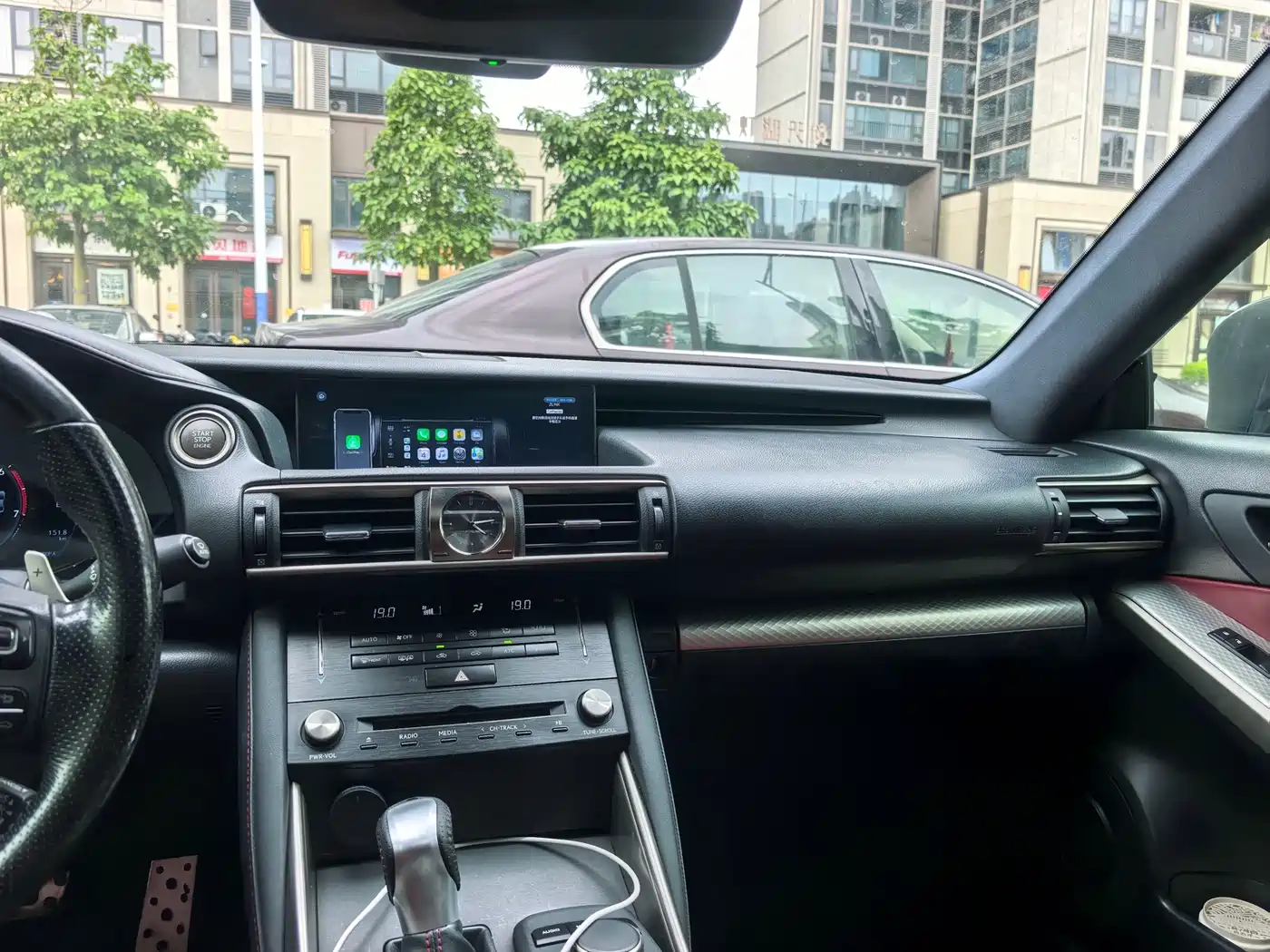 Lexus IS 2018 2017 300 F SPORT