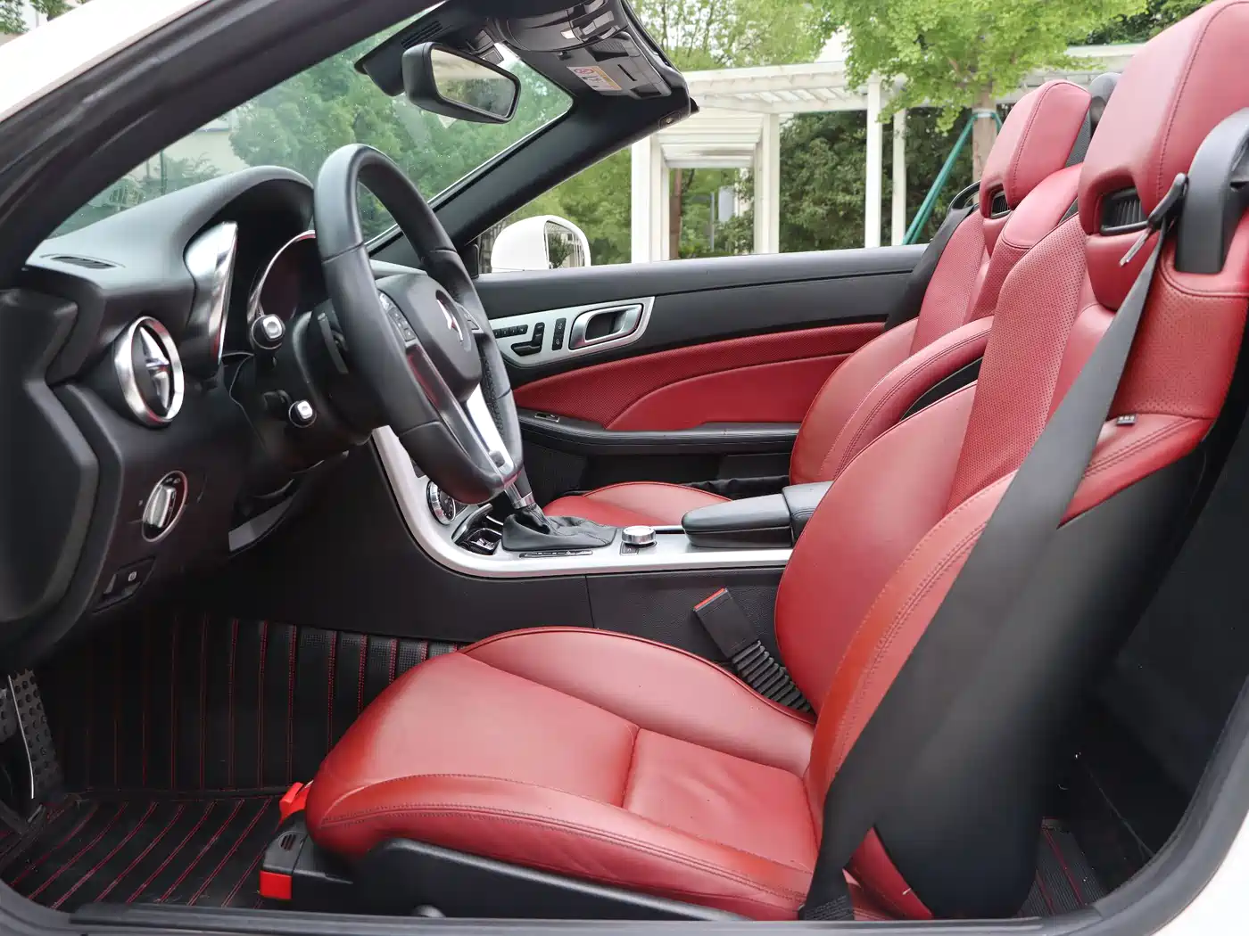Mercedes-Benz SLK-Class 2011 SLK 200 Fashion фото 10