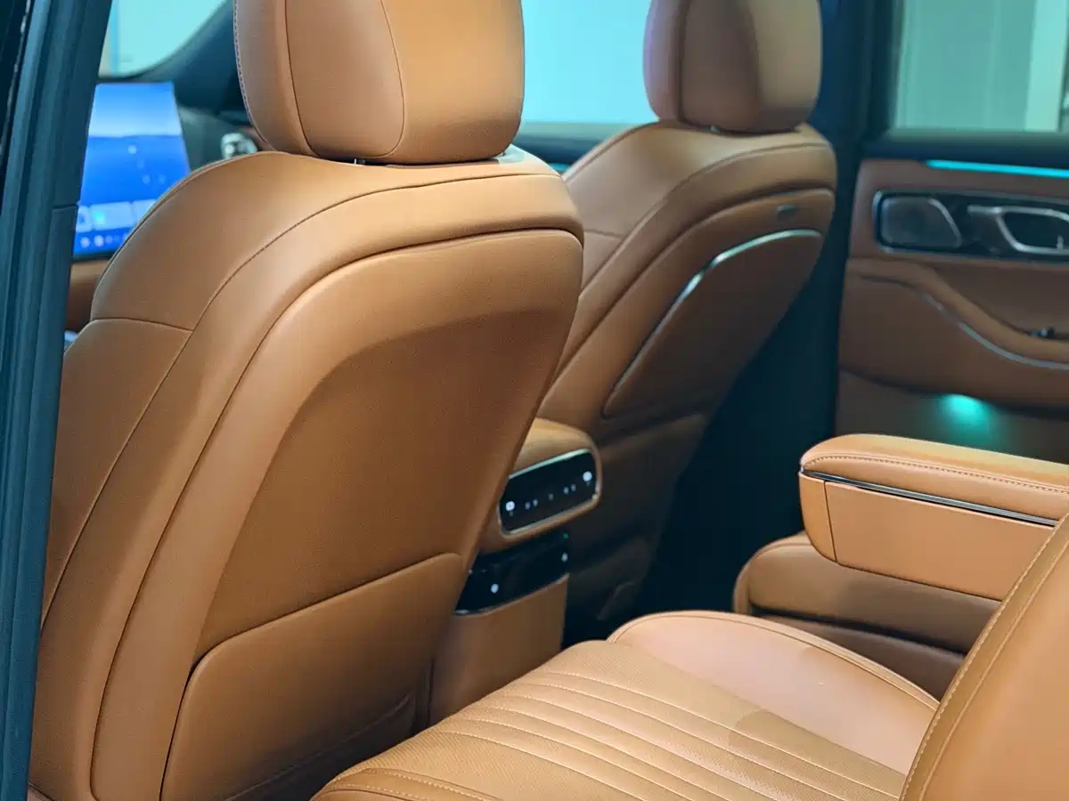 Geely Galaxy Galaxy M9 2026 2025 Base Model