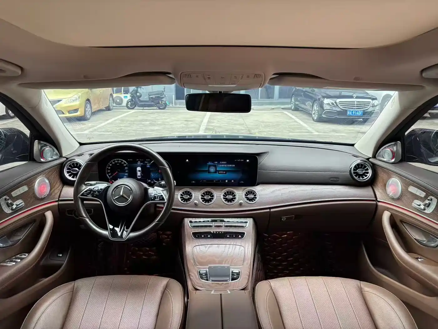 Mercedes-Benz E-Class 2023 E 300 L Luxury фото 6