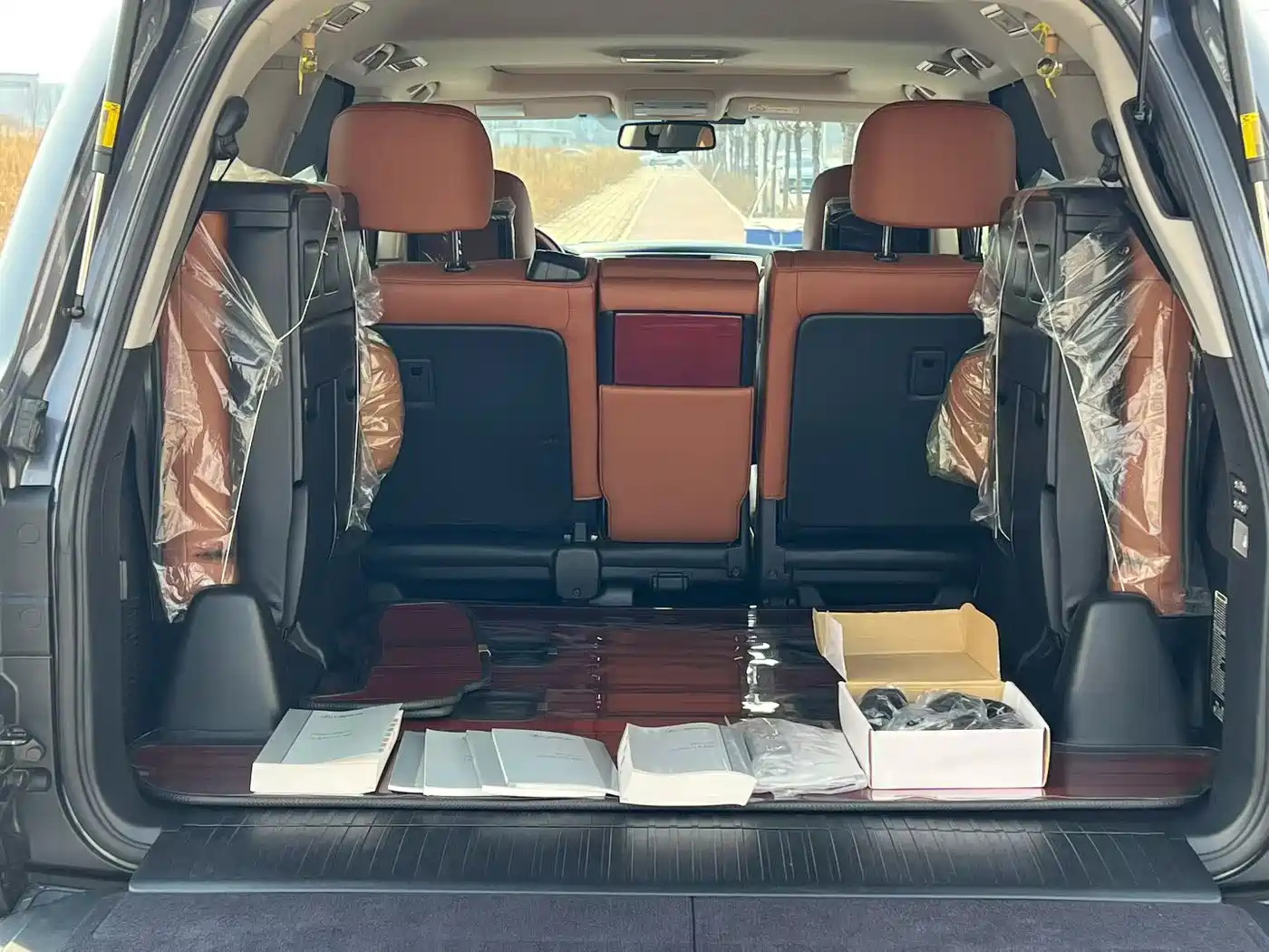 Lexus LX 2013 570 фото 22
