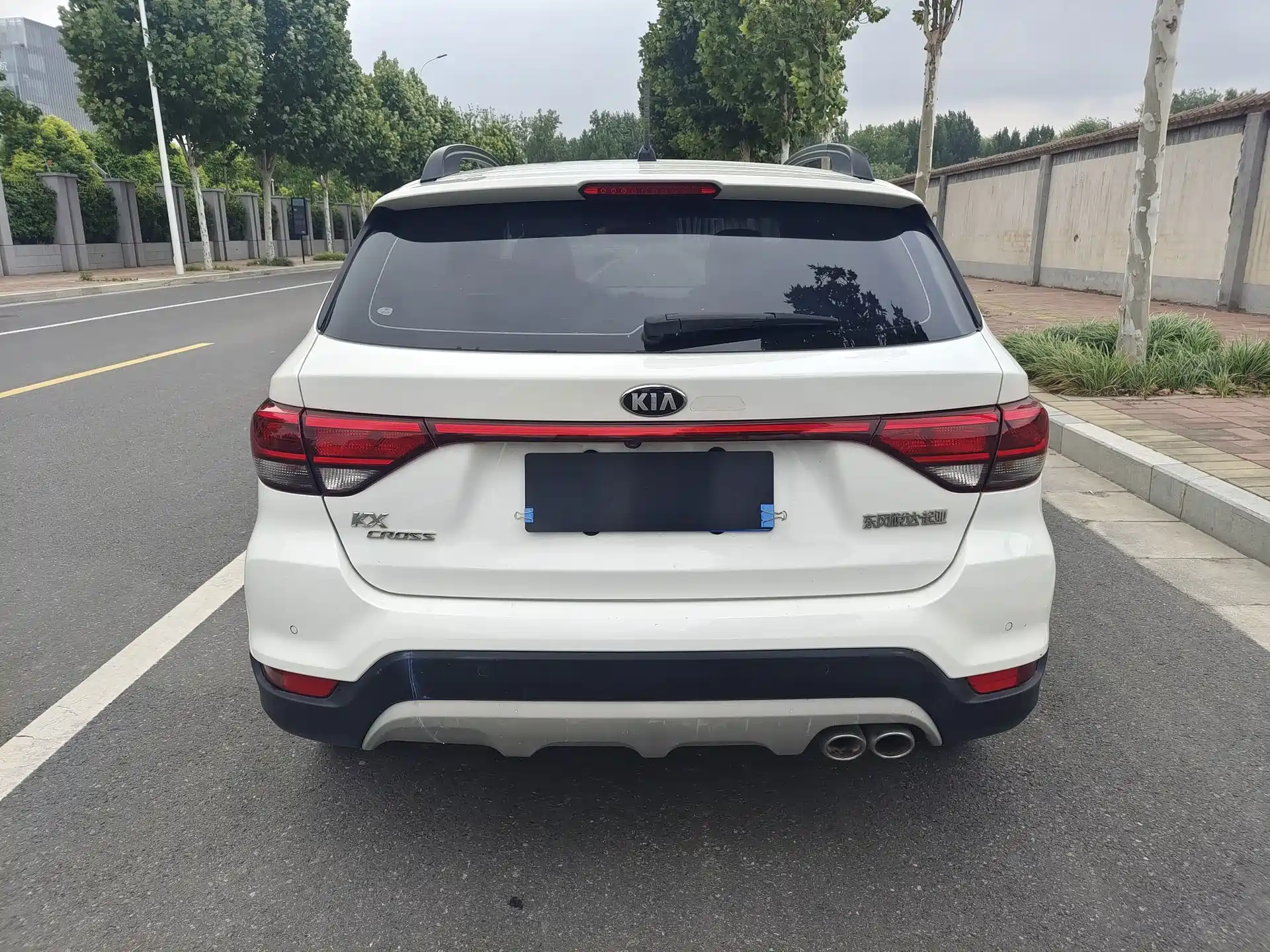 Photo 18 - Kia KX CROSS