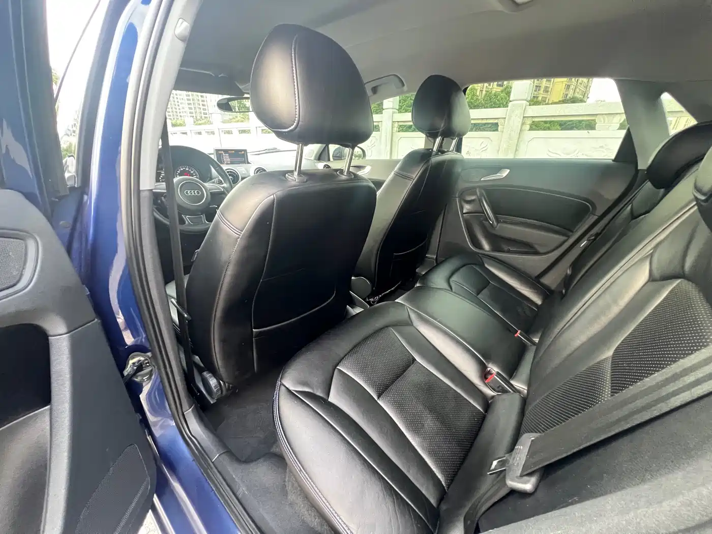 Audi A1 2015 2014 30 TFSI Sportback Fashion