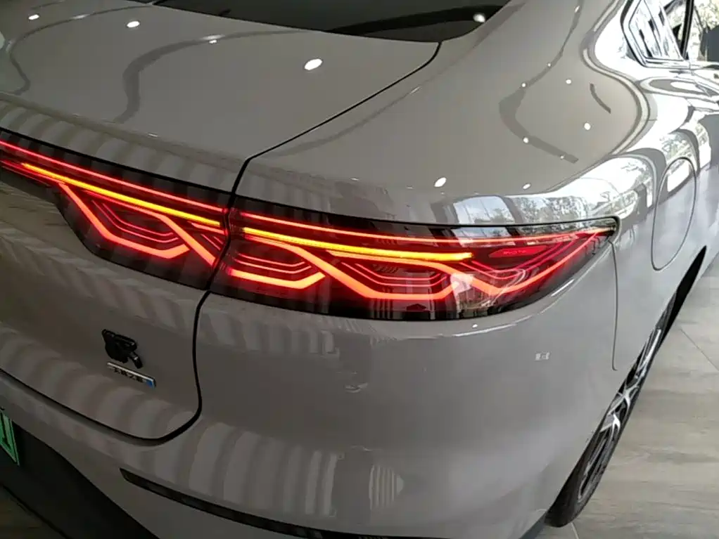 BYD Han 2025 2025 Model EV Smart Drive Edition 605KM Premium