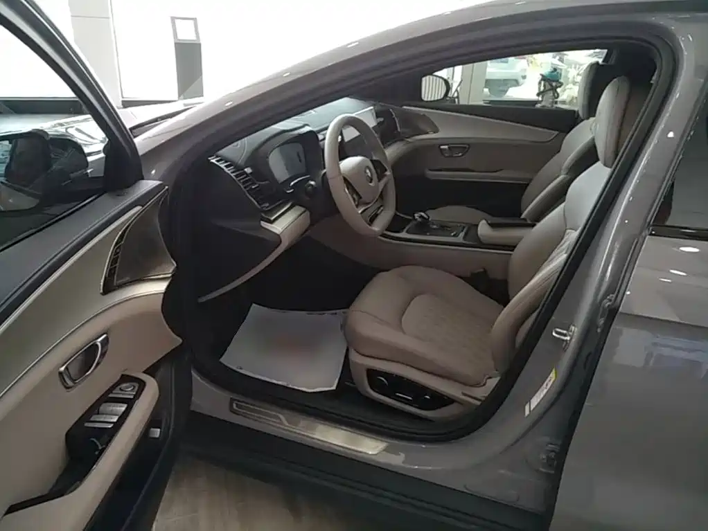 BYD Han 2025 2025 Model EV Smart Drive Edition 605KM Premium