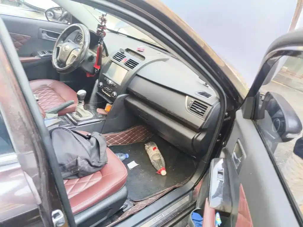Lifan 820 2015 2015 1.8L Manual Luxury