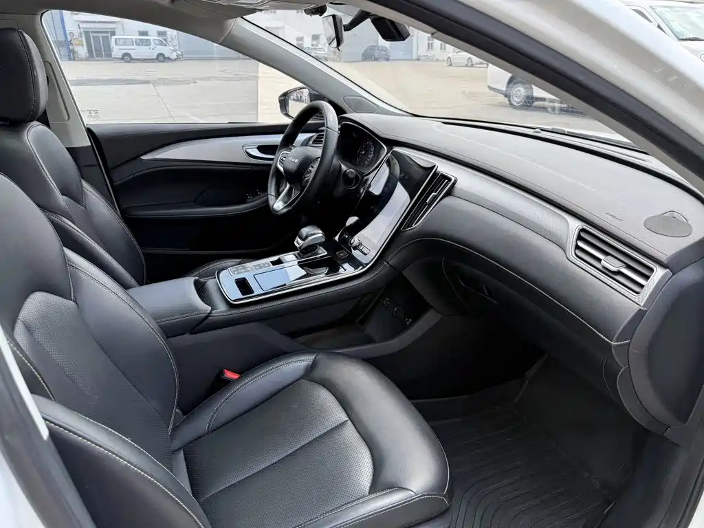 Roewe i6 MAX EV 2021 2020 Model 1.5T PHEV Cool Edition