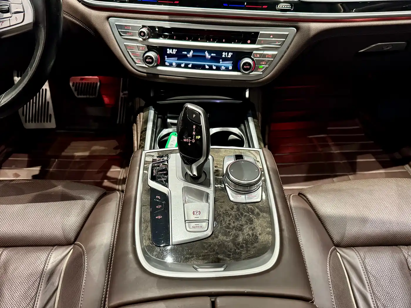BMW 7 Series 2018 730Li Premium Type Excellence Package фото 9