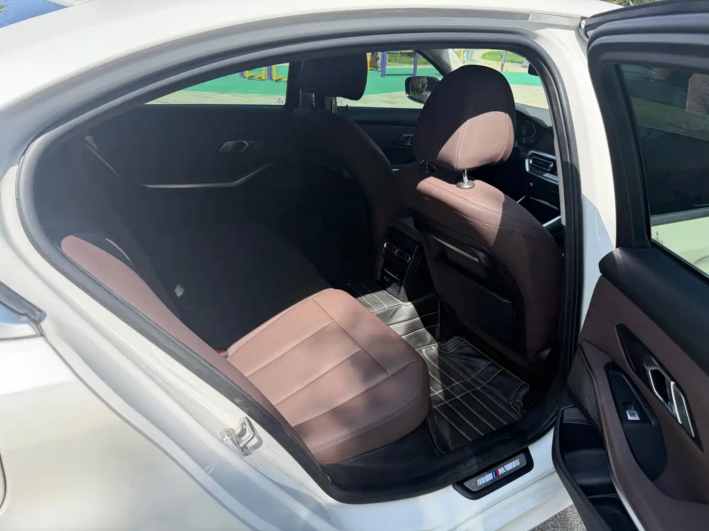 BMW 3 Series 2021 320Li M Sport Package фото 11