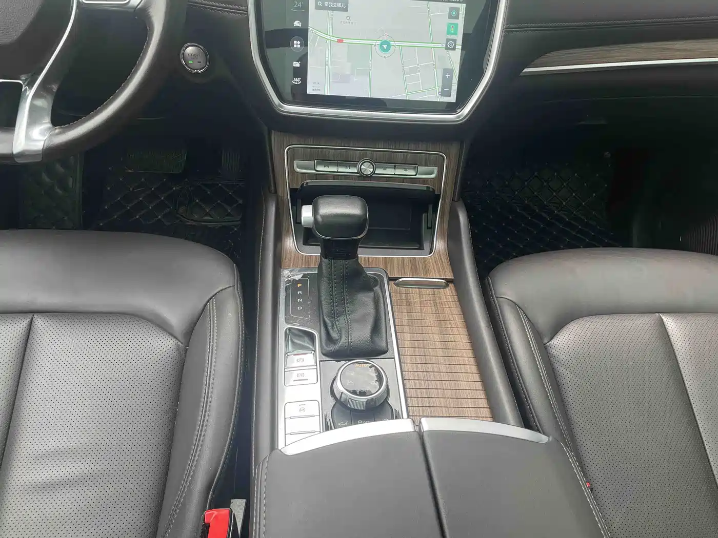 Roewe RX8 2019 2018 30T Smart Internet AWD Flagship Edition
