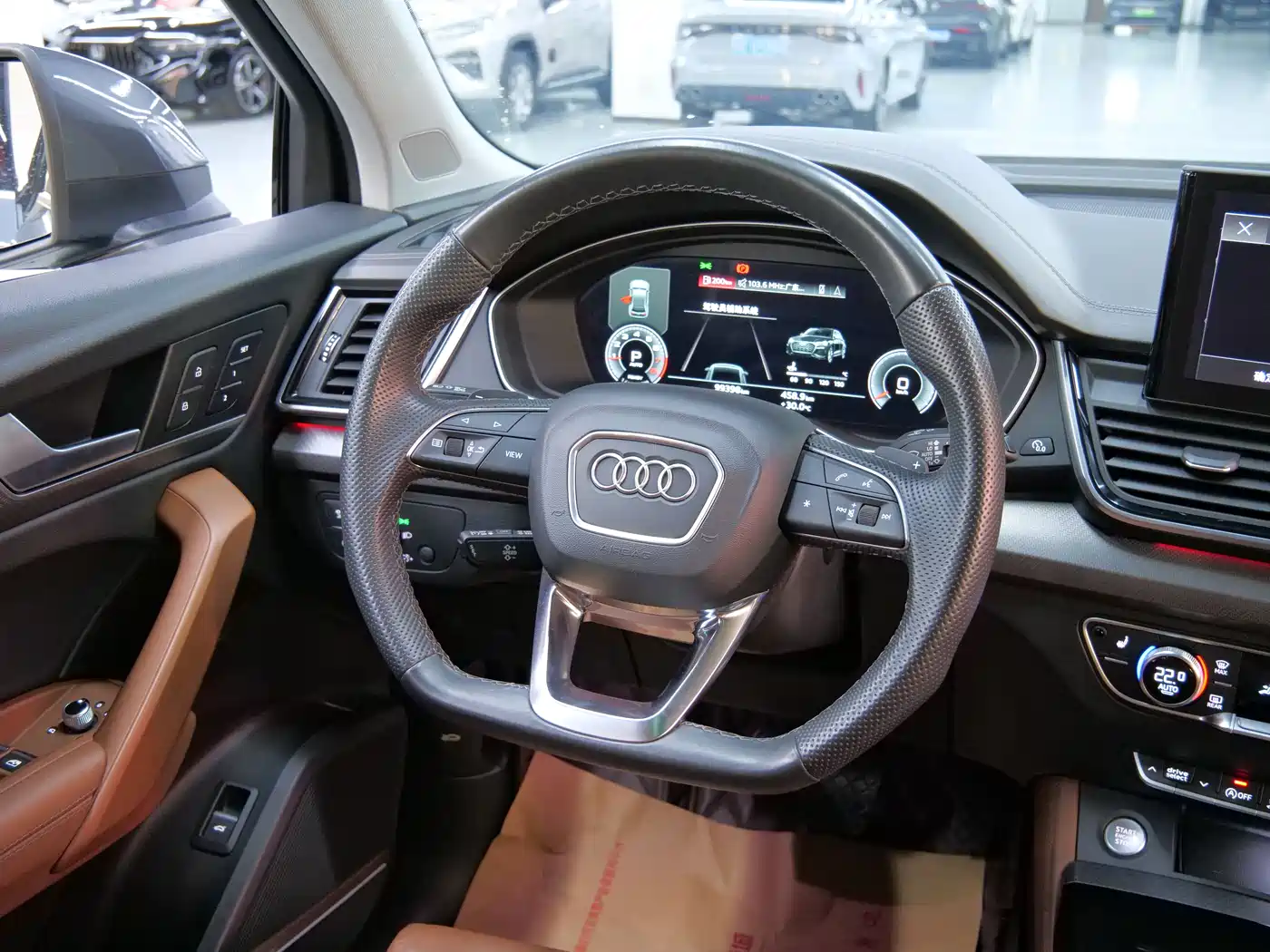 Audi Q5L 2022 45T Luxury Dynamic фото 14