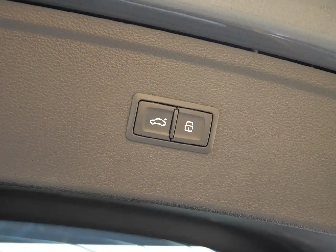Audi Q5L 2022 45T Luxury Dynamic фото 19