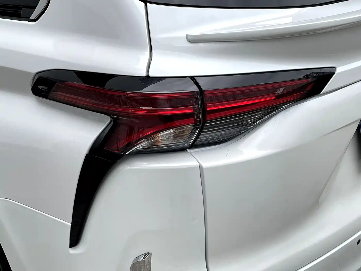 Toyota Sienna 2026 Model 2.5L Hybrid 2WD Comfort Edition фото 7