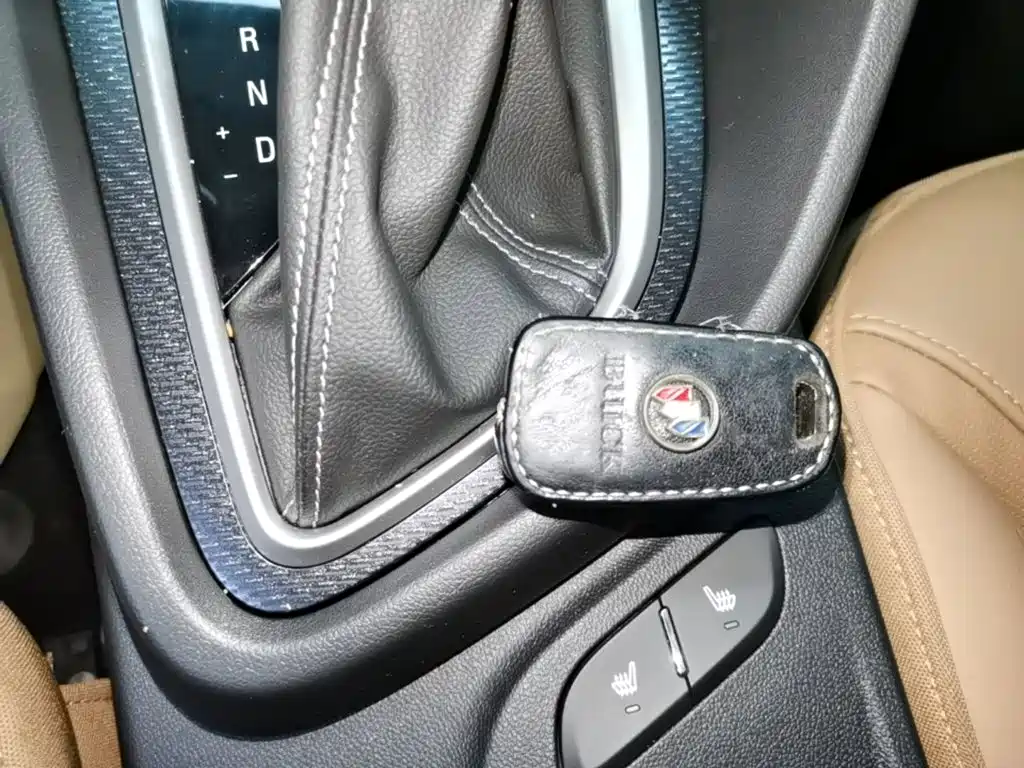 Photo 9 - Buick Excelle