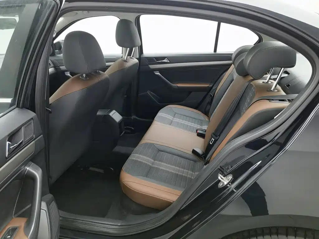Photo 15 - Volkswagen Lavida