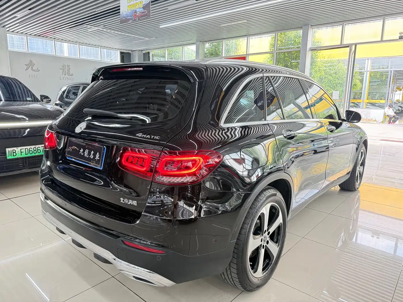 Mercedes-Benz GLC 2021 GLC 260 L 4MATIC Sporty фото 6