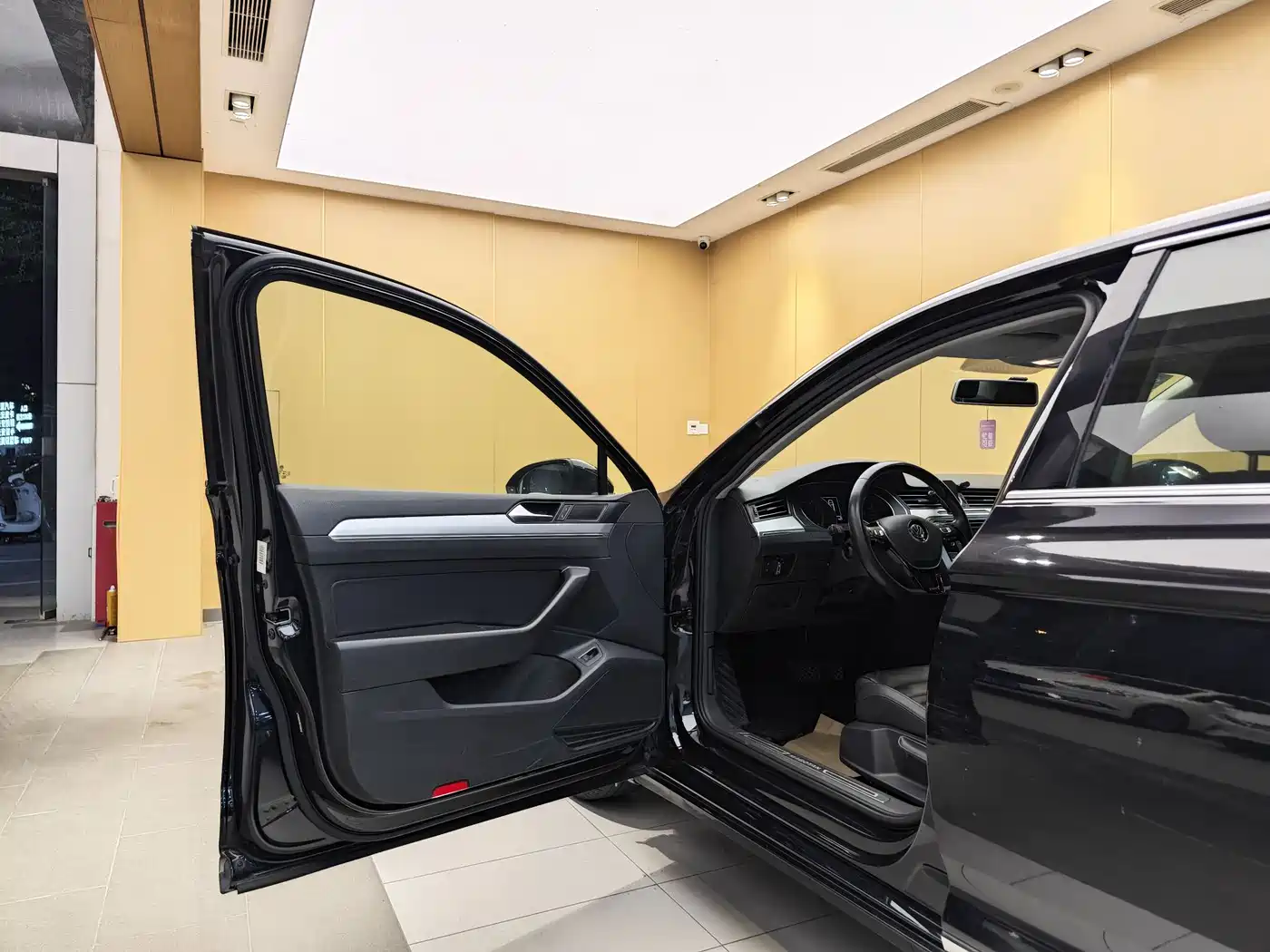 Volkswagen Magotan 2019 280TSI DSG Comfort China VI фото 7